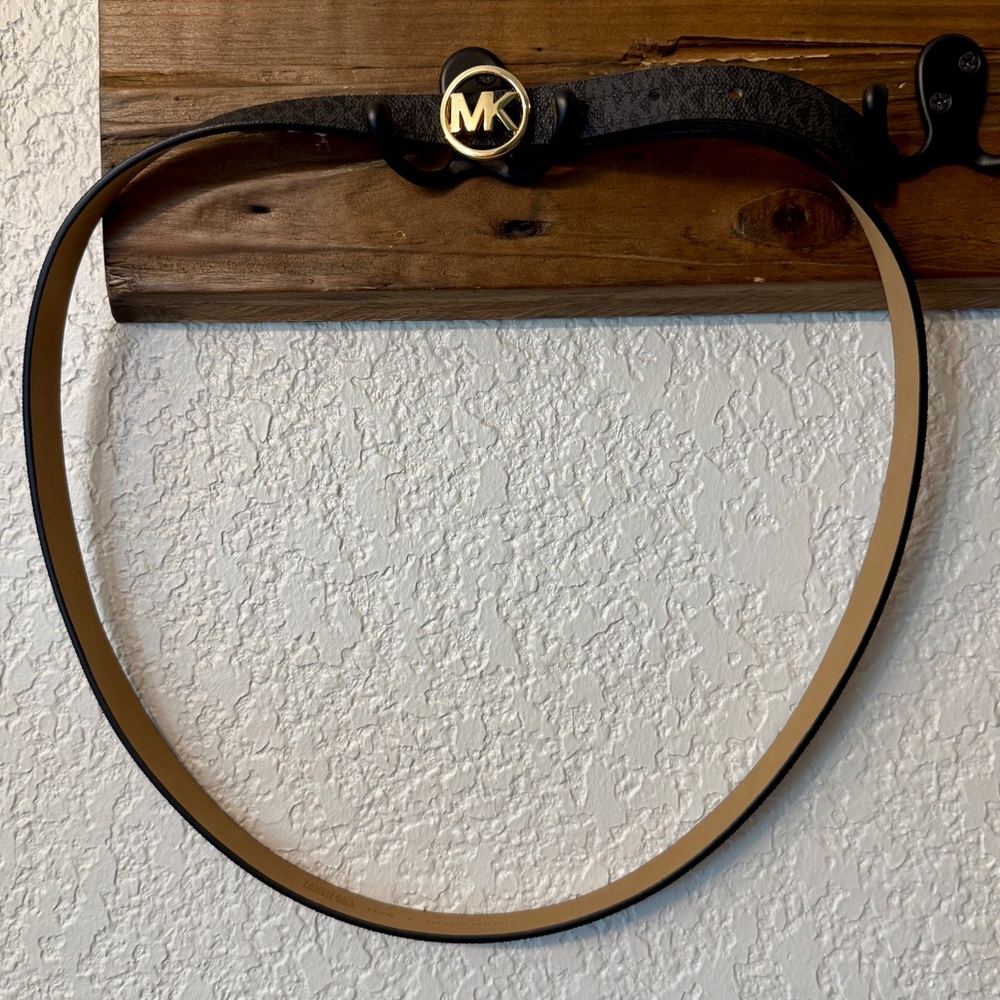 Michael Kors logo belt